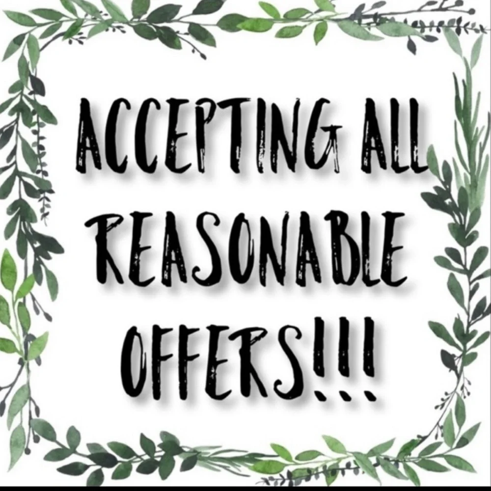 New Valentino Italian Leather Large tote bag - Picture 16 of 16